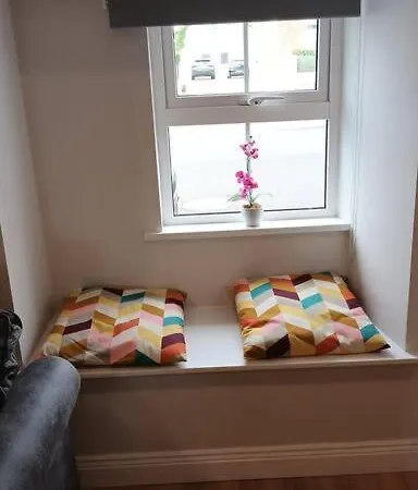 Stunning New 3 Bed Townhouse * Belmullet