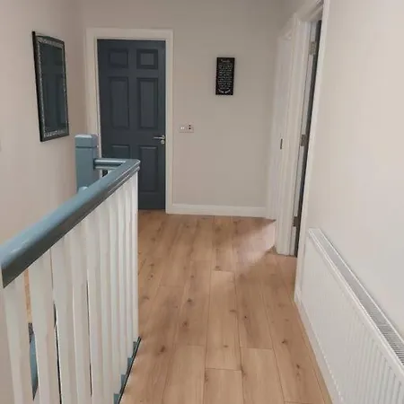 Σπίτι διακοπών Stunning New 3 Bed Townhouse Belmullet