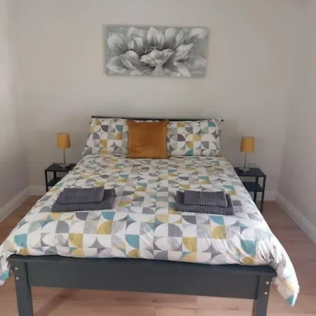 Hébergement de vacances Stunning New 3 Bed Townhouse *