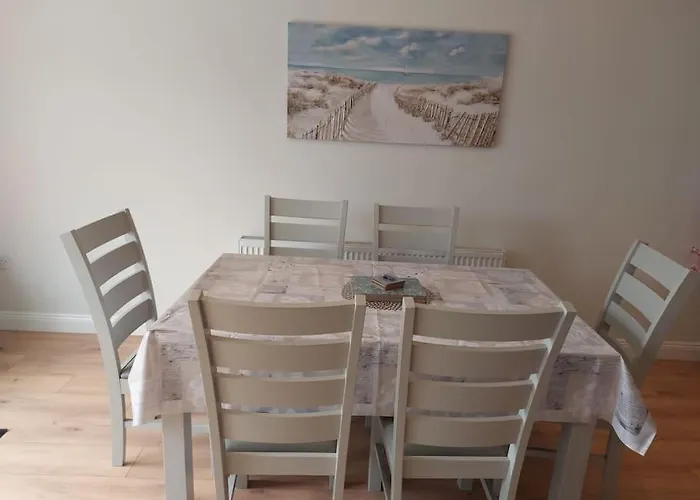 Stunning New 3 Bed Townhouse